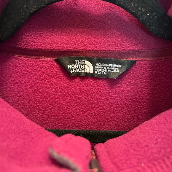The North Face Maroon Red Women’s Full Zip Fleece Jacket with Pockets. Size XL - Picture 4 of 7